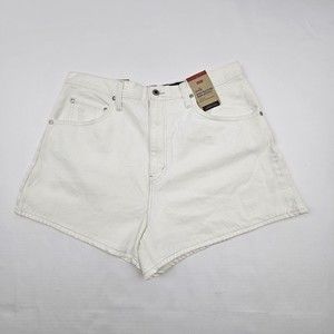 Levis High Waist Mom Shorts Size 33 Color White Relaxed Through The Hip Comfy
